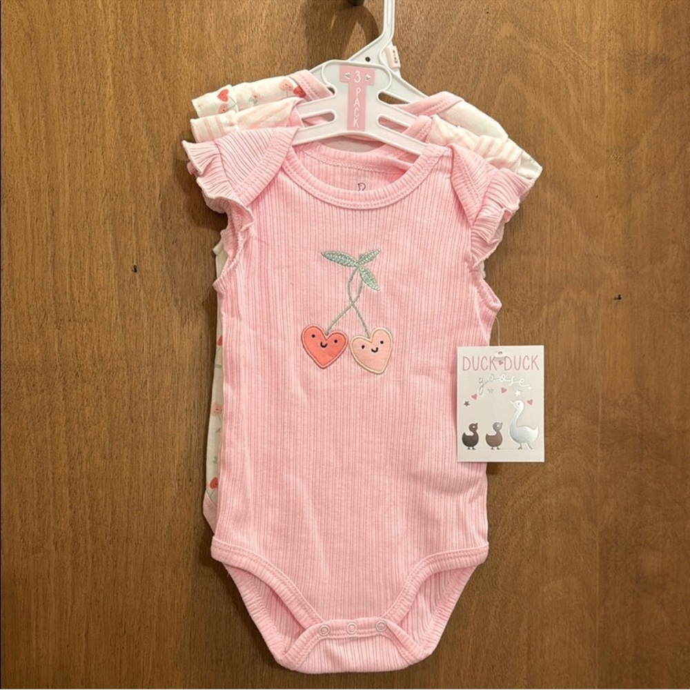 NWT Duck Duck Goose 3 Pack Onesie Set